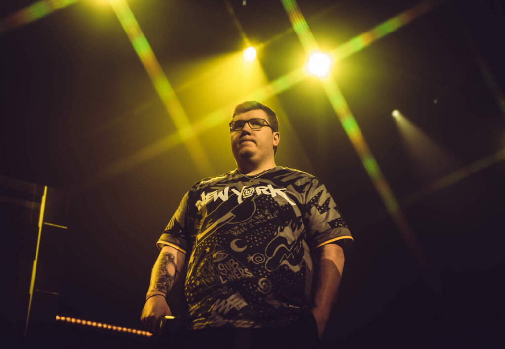 KiSMET made the plays happen for NYSL to take map five against FaZe. Photo via Toronto Ultra/Stephen Kazumi.