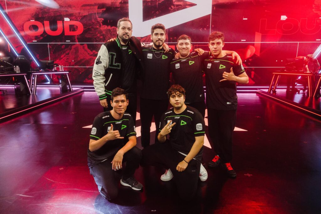 LOUD, with fRoD, poses onstage after victory during Week 6 of 2023 VCT Americas at the Riot Games Arena on May 7, 2023.