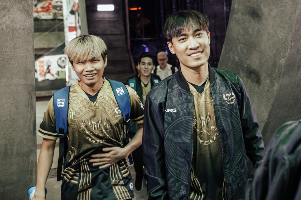 Kati entering the arena with Levi for day 4 of MSI 2023 - image via Colin Young-Wolff/Riot Games