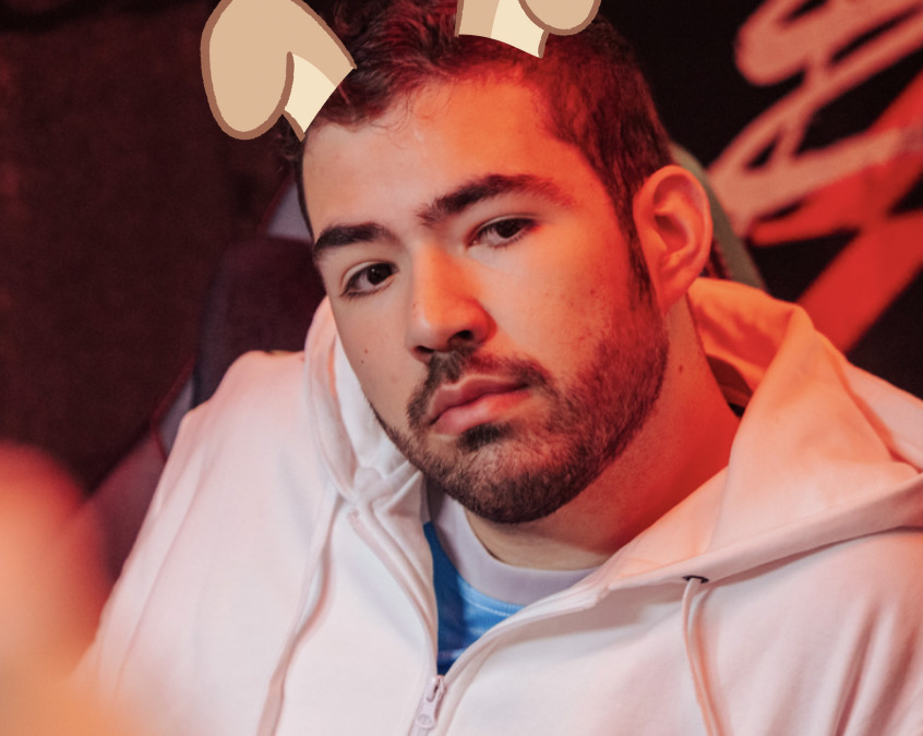 C9 Fudge as a golden retriever