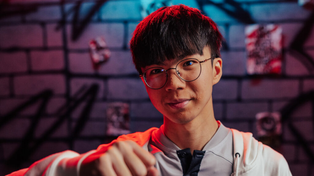 PSG JunJia: “The reason why I wanted to switch from LPL.. I was not that confident about playing on stage”