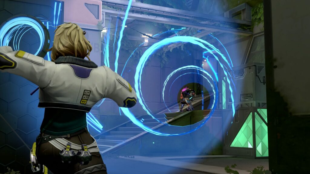 Deadlock uses her Annihilation Ultimate on Reyna while she tries to plant the Spike on Fracture in VALORANT.