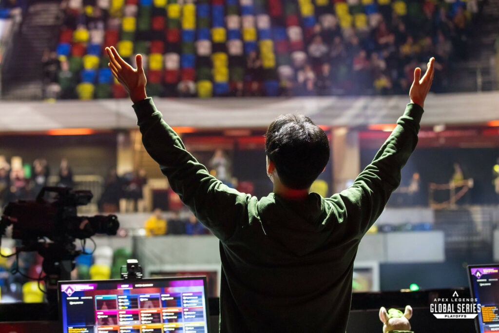 Alliance Yuki celebrates at the ALGS Split 1 Playoffs 