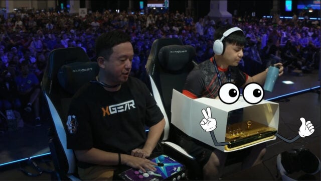 EVO KOF 15 Finals: WHAT'S IN THE BOX?