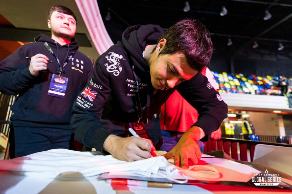 ALGS Champs will have merch booths and meet & greets. 