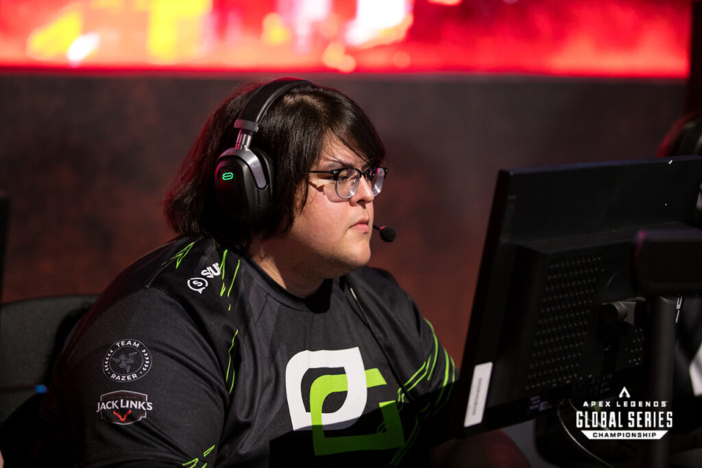 Disguised Apex Legends roster unveiled ahead of Champs