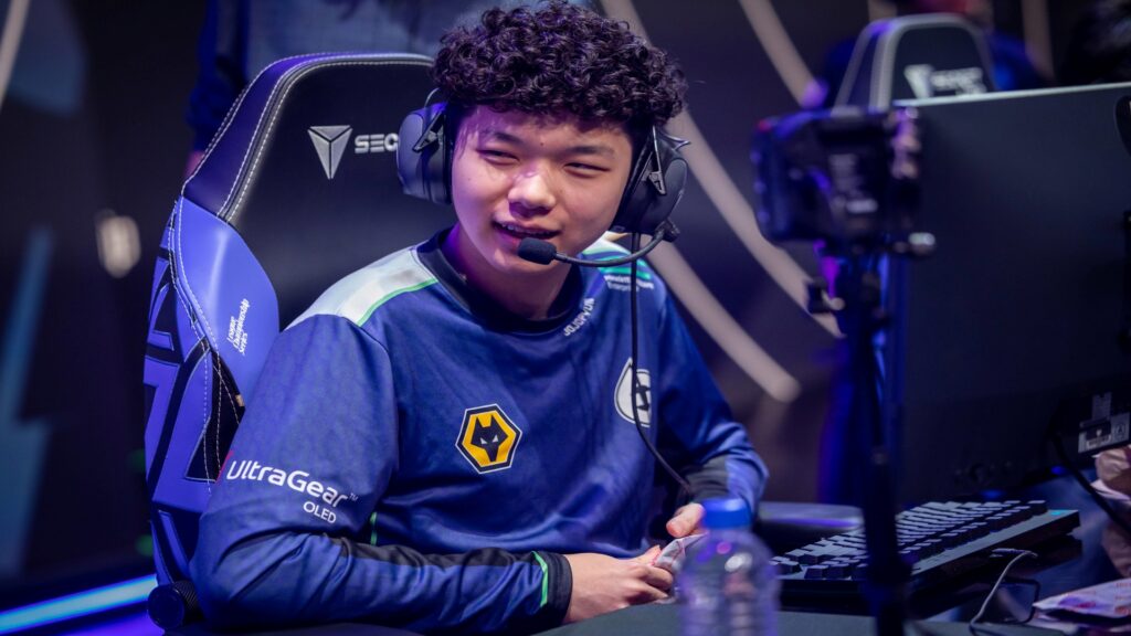 Evil Geniuses’ jojopyun wins his first LCS MVP award at the age of eighteen