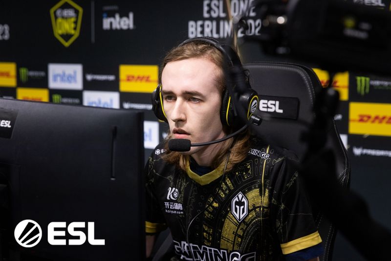 Quinn gives an apology for his toxic behaviour 