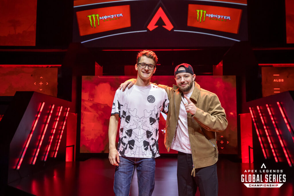 Verhulst wins the EA Positive Player Award