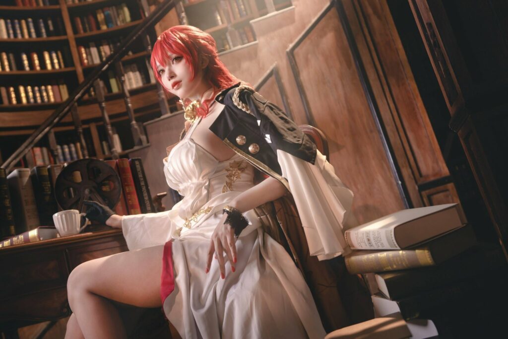 Himeko cosplay from Honkai Star Rail by Natsume0v0