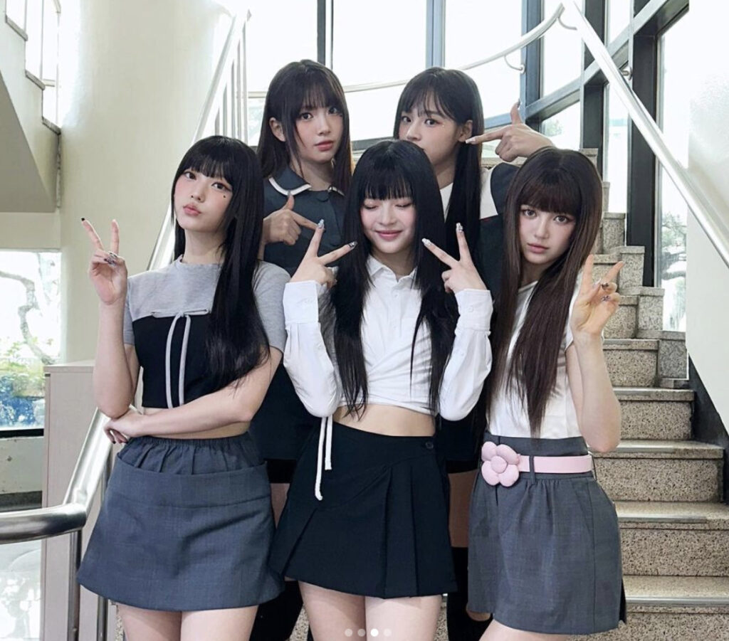 NewJeans - image via Official NewJeans account