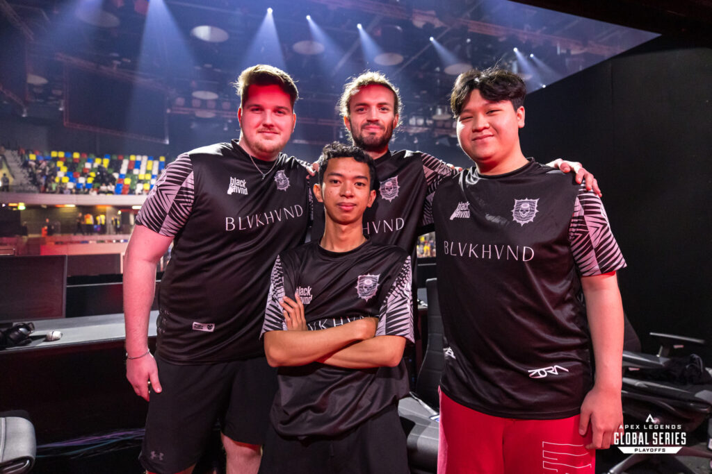 Voltic and BLVKHVND enjoying being “cozy in zone”