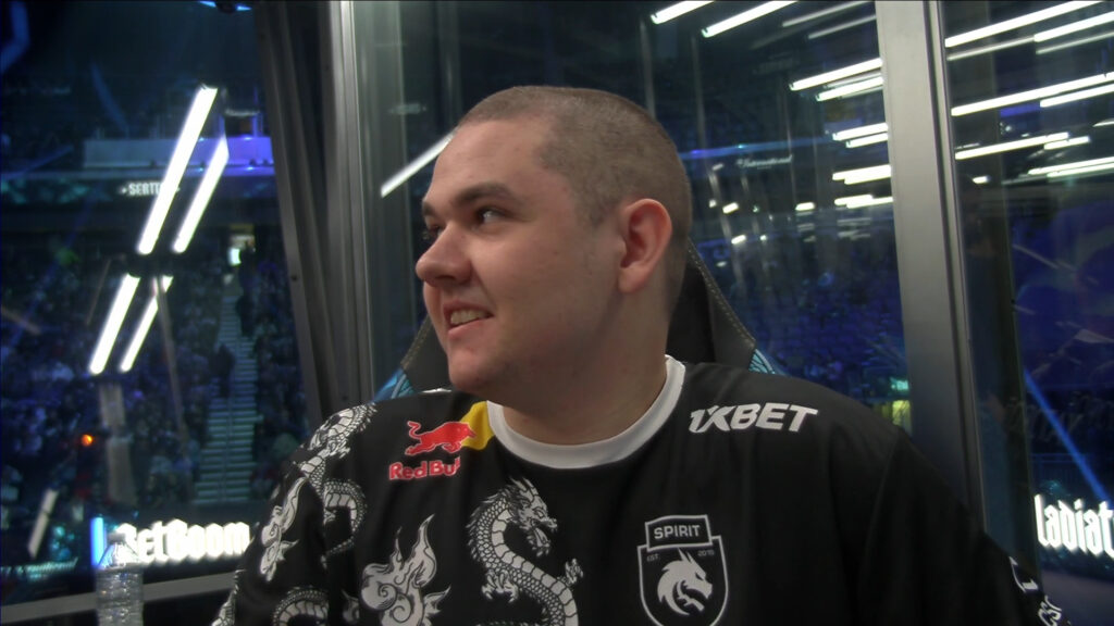 Yatoro shaves his head in attempt to recapture TI10 bald buff