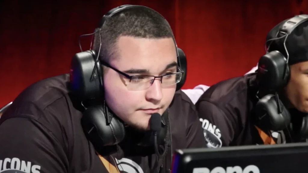 Parasite brought World Championship pedigree to both Team Notorious and Deviance Gaming.