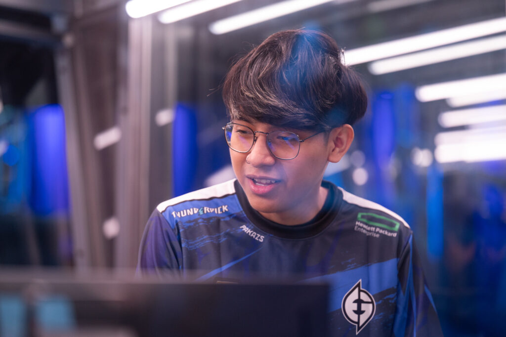 Evil Geniuses reportedly parts ways with Dota 2 roster