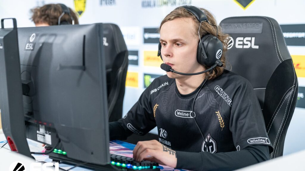 Playoffs are here! Meet the Top 8 teams of ESL One Kuala Lumpur