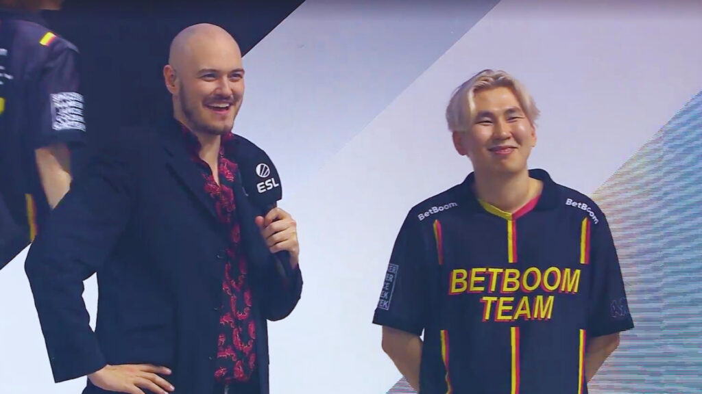 TORONTOTOKYO talks about playing pos 5 Puck at ESL One Kuala Lumpur