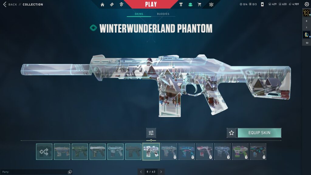 The Winterwunderland Phantom, one of the best Christmas VALORANT skins.