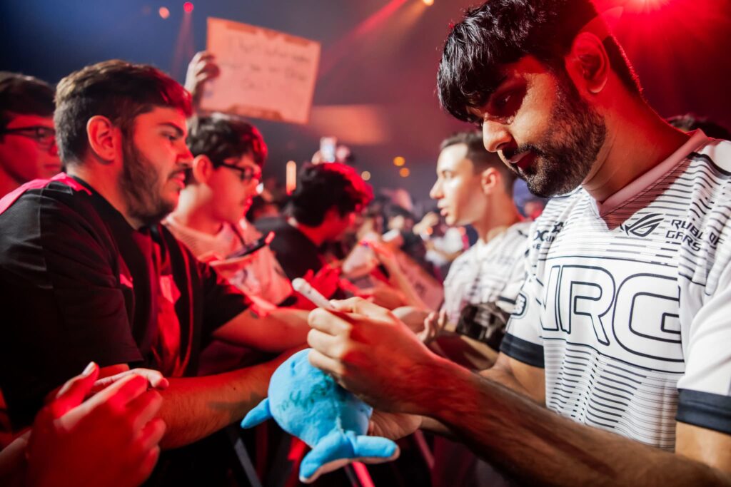 Coach Chet "Chet" Singh of NRG greets fans in the audience after victory against ZETA DIVISON at VALORANT Champions Los Angeles Group Stage at the Shrine Expo Hall on August 11, 2023 in Los Angeles, California.