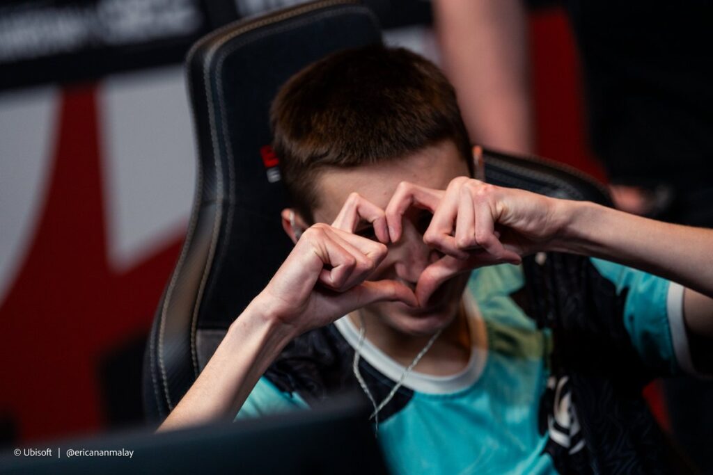 Brazil dominates on Day 1 of the Six Invitational – all except NiP