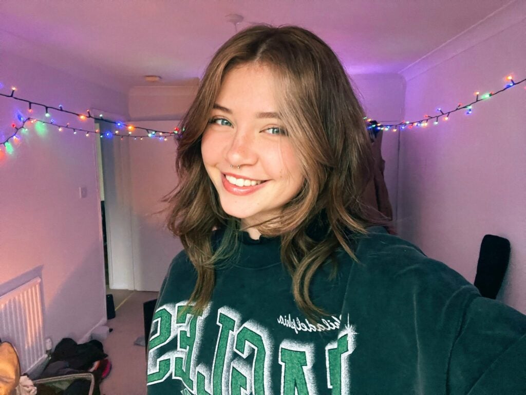 Caitibugzz accuses GeorgeNotFound of sexual assault.