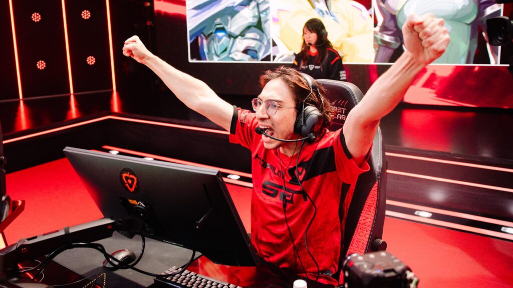 “I can only control the effort, I don’t really control the outcome,” johnqt on the pressure of Sentinels vs. LOUD