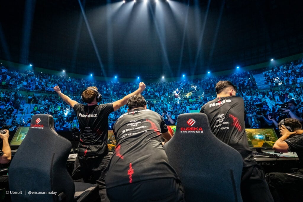 w7m in Six Invitational just after winning the competition in fifth map