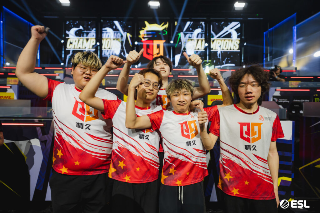 Qing Jiu Club after winning Snapdragon Mobile Masters