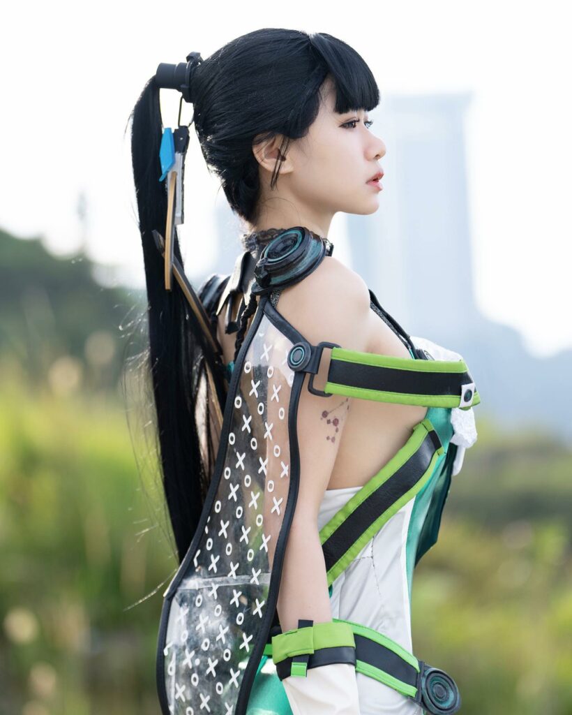 Rurusama as Stellar Blade's Eve (via rurusama9/Instagram)