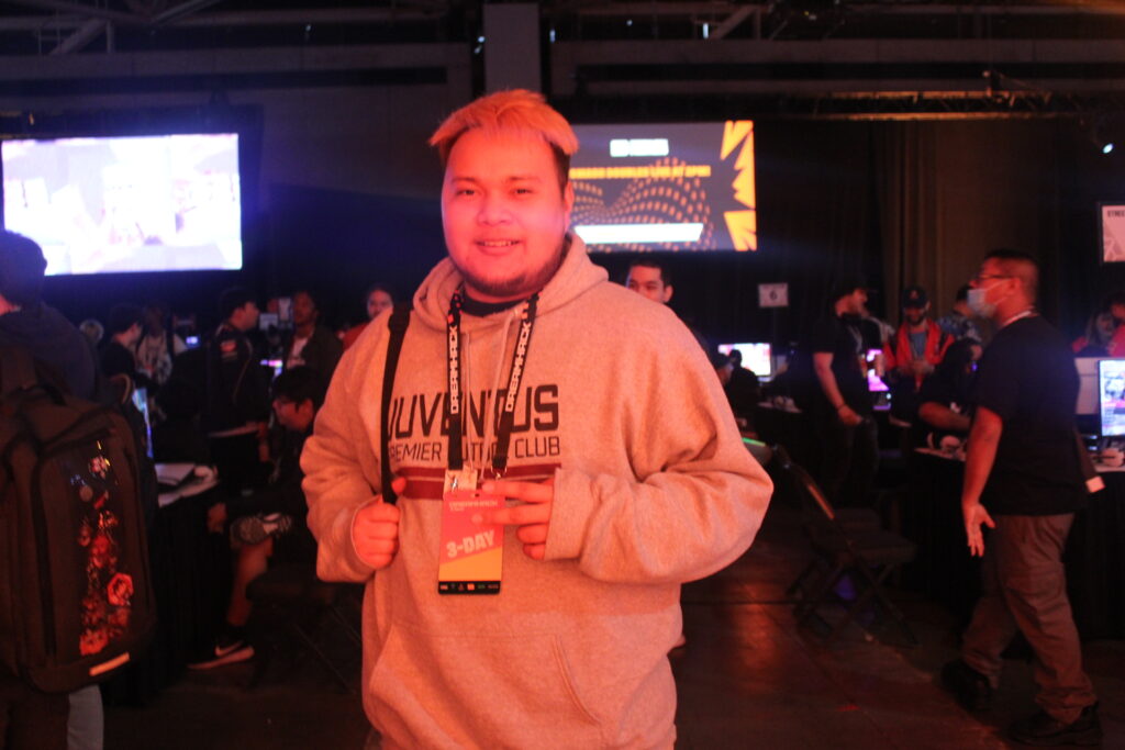 Streetfighter 6 and Tekken 8 player at DreamHack Fighters 2024 (Image via Amy Chen)