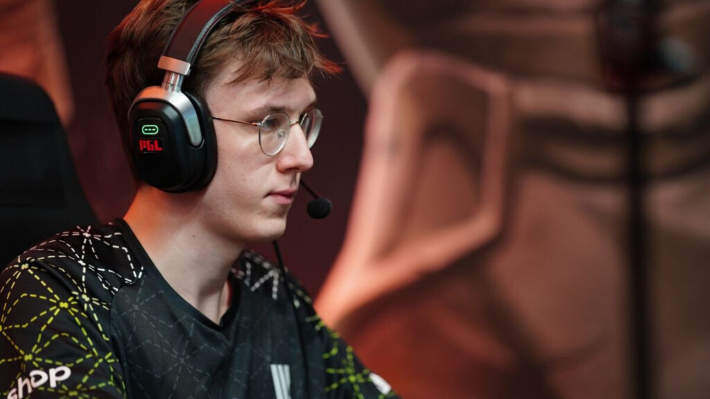 SabeRLight- departs Shopify Rebellion