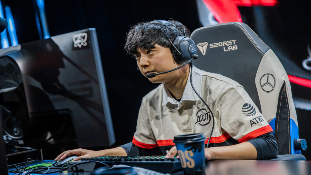 League of Legends top laner Ssumday retires from pro play