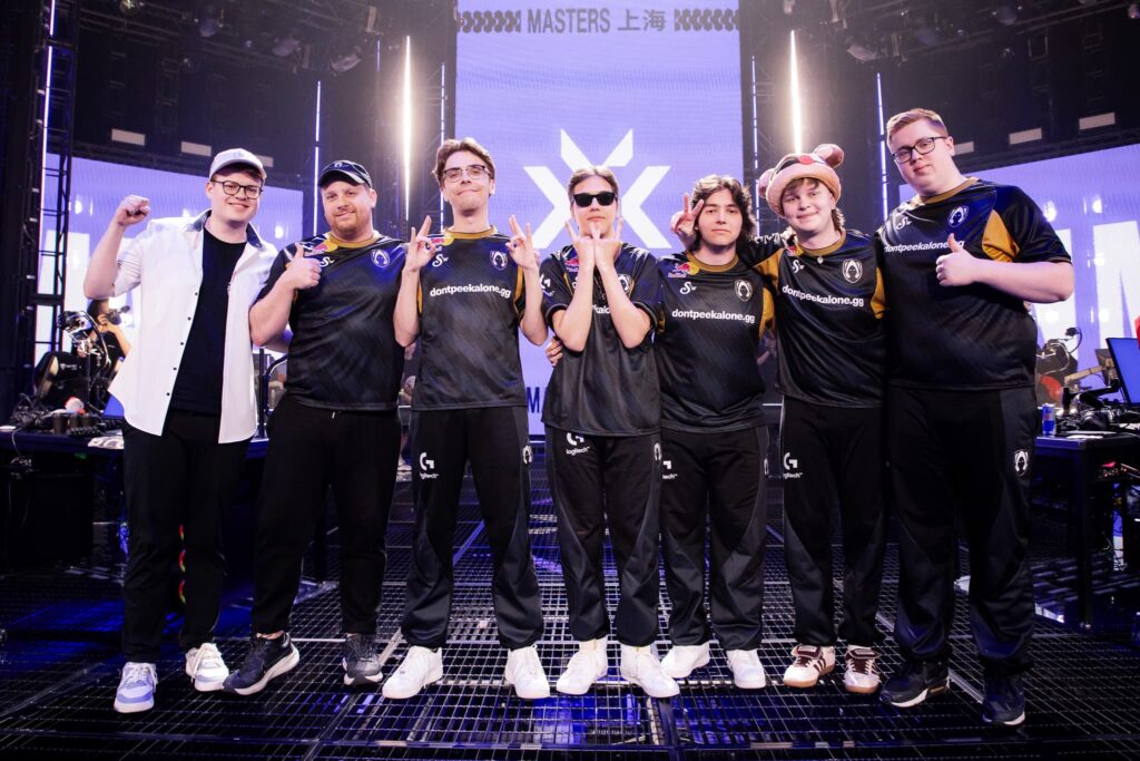 Team Heretics pose on stage after victory during the VALORANT Masters Shanghai Swiss Stage Day 5 at the VCT CN Studio on May 27, 2024 in Shanghai, China. 