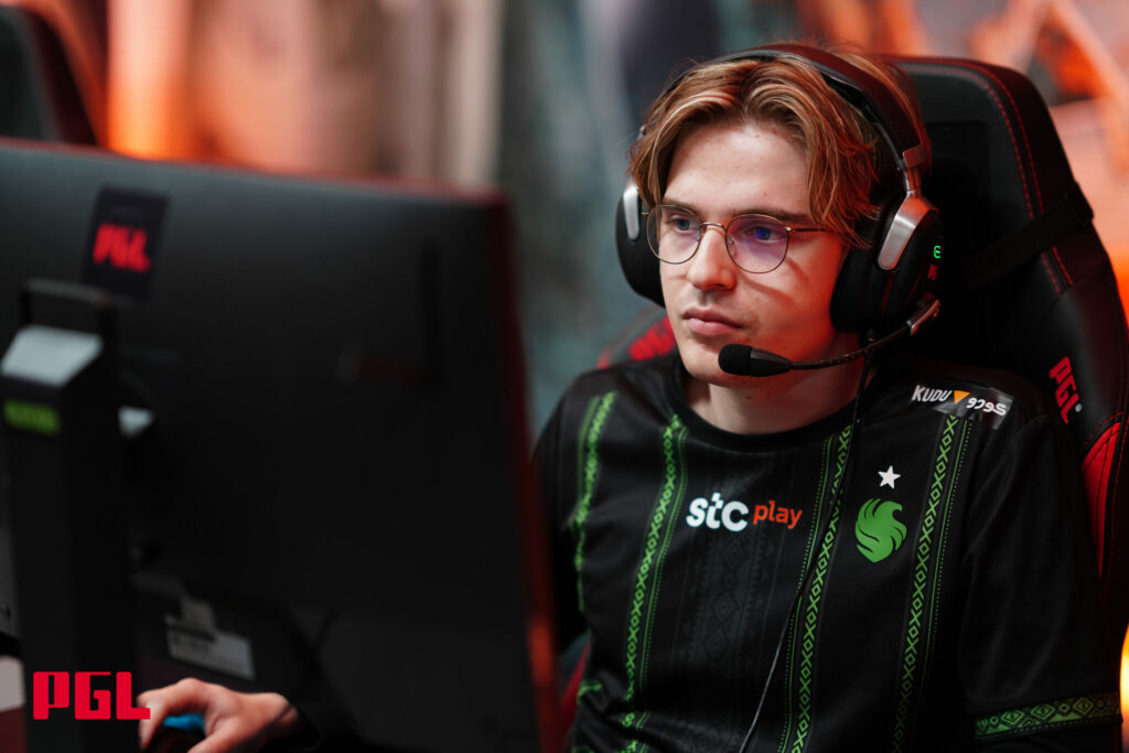 Team Falcons wins DreamLeague Season 23