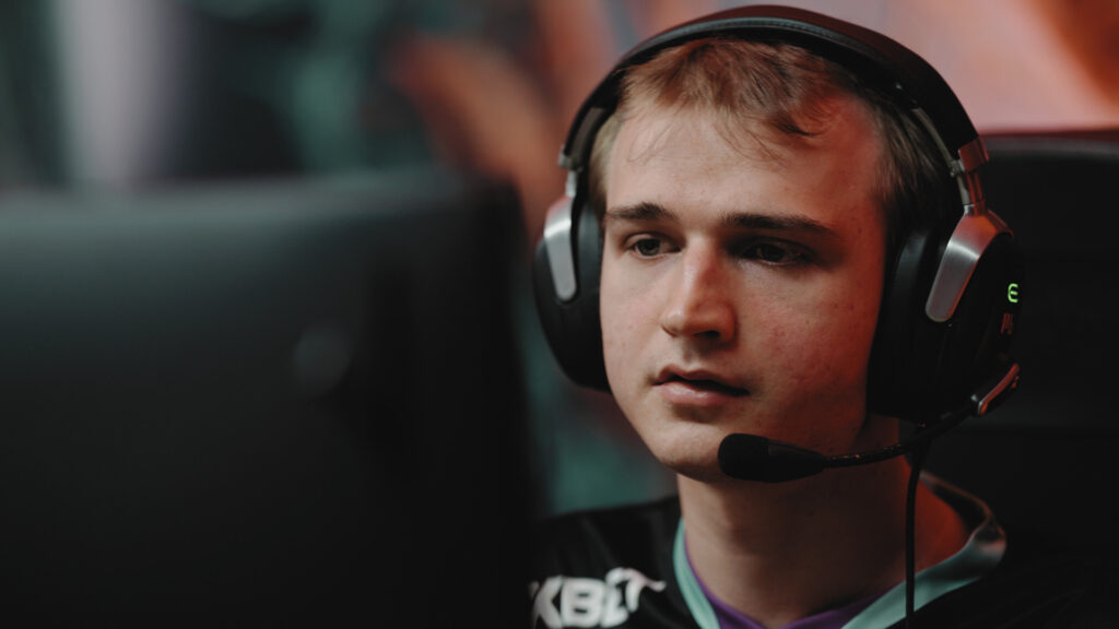 Aurora’s rising star: Who is Lorenof in Dota 2?