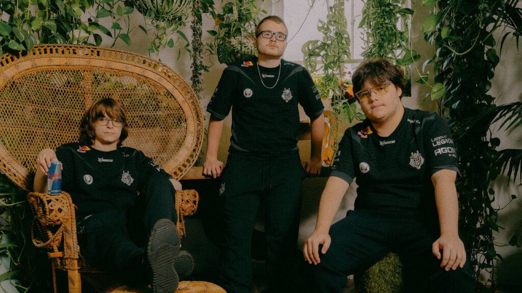 An RLCS team photo of the three G2 starters.