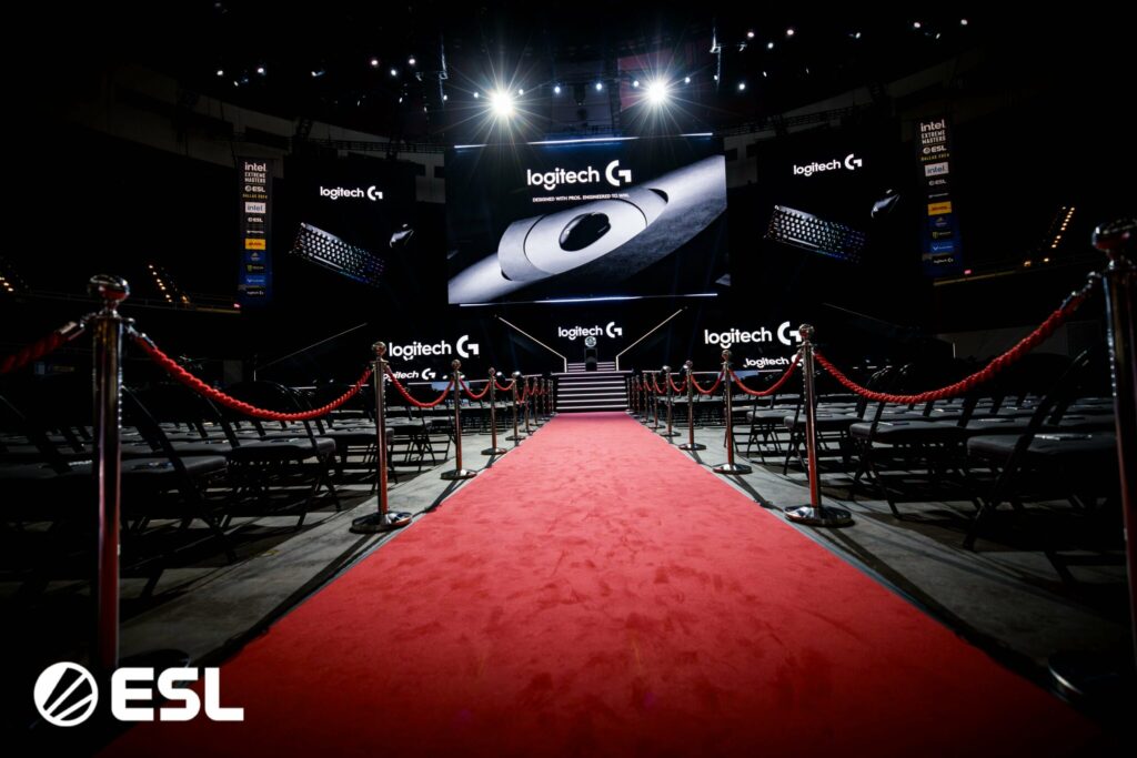 Vitality advance to the semis after a 2-0 victory over HEROIC