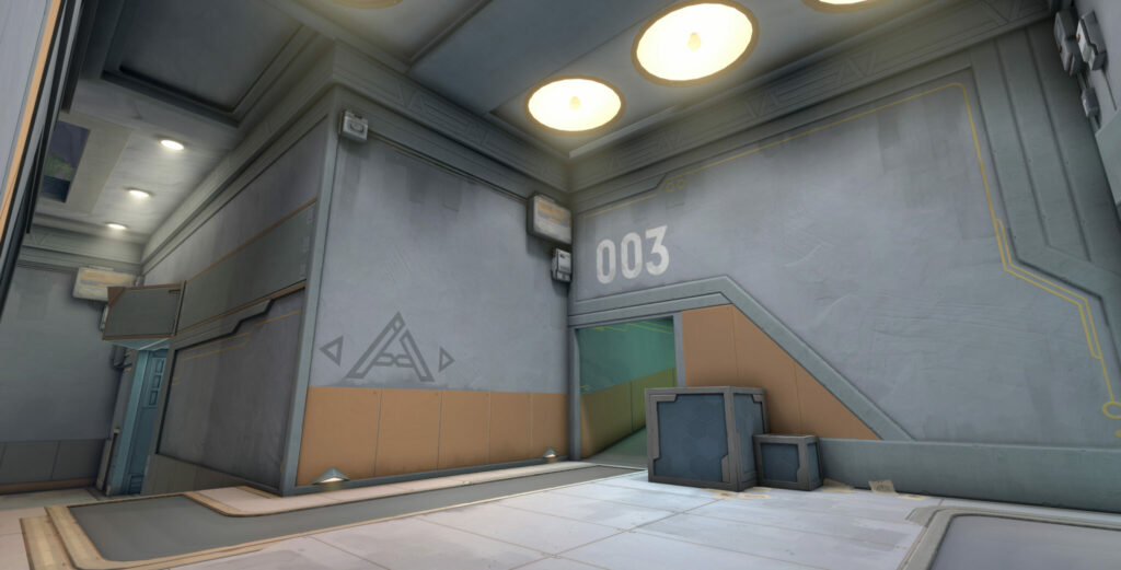 An interior section of the VALORANT Abyss map.