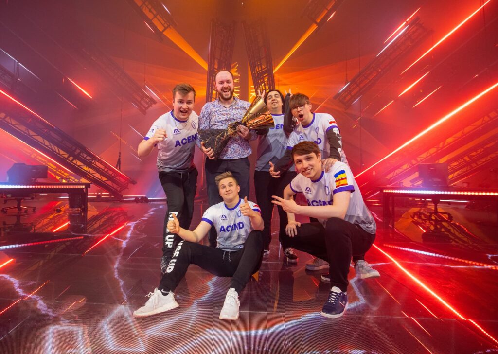 Acend Club poses with the Champions Trophy in hand after victory at the VALORANT Champions Finals on December 12, 2021 in Berlin, Germany.