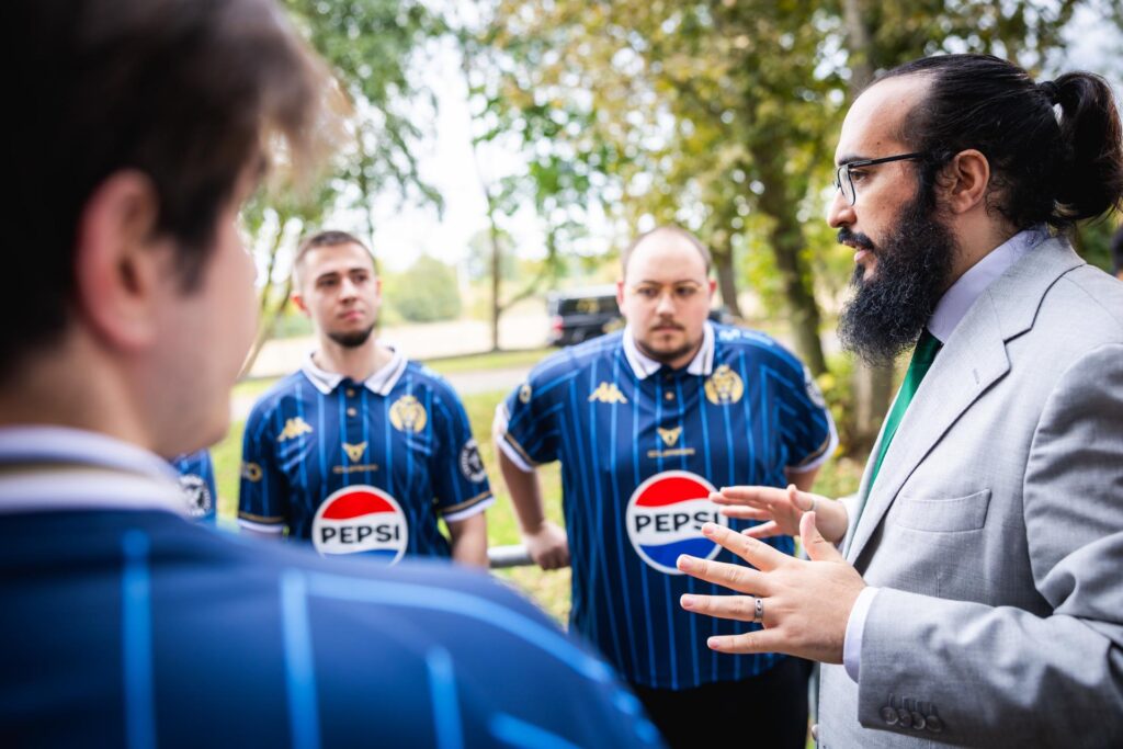 MDK Melzhet (photo via Colin Young-Wolff / Riot Games)