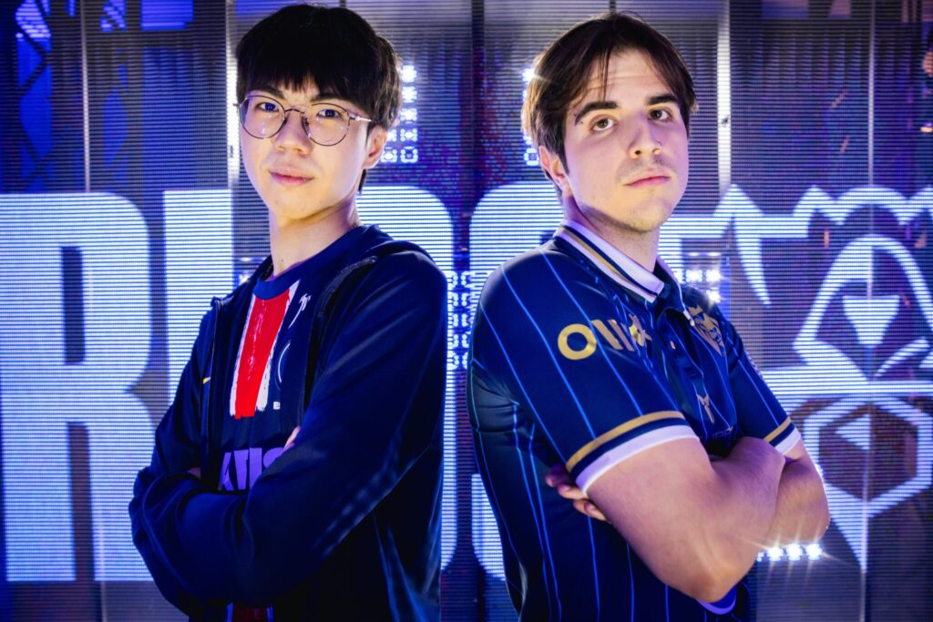 It's a photo of two League of Legends esports players: from MAD Lions Koi and PSG Talon