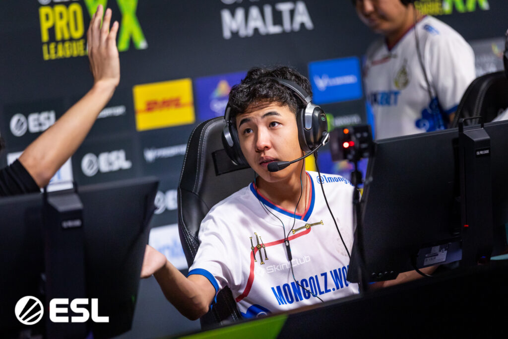 MongolZ go 26-1 to cruise past KOI