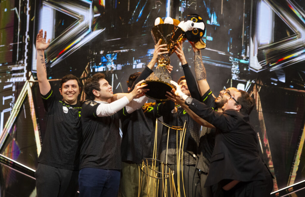 LOUD celebrates with a trophy lift onstage after victory against OpTic Gaming at the VALORANT Champions 2022 Istanbul Grand Finals on September 18, 2022 in Istanbul, Turkey. (Photo by Colin Young-Wolff/Riot Games)