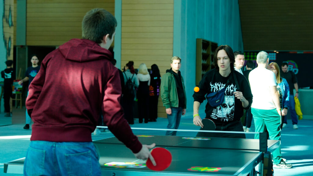 Table tennis, one of BetBoom Dacha Finals favorite activities to kill time