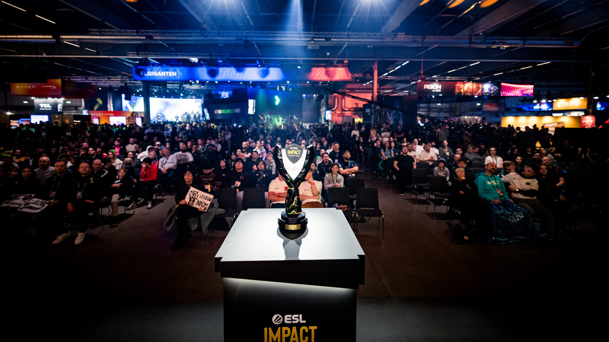 ESL Impact Stockholm Finals trophy and crowd