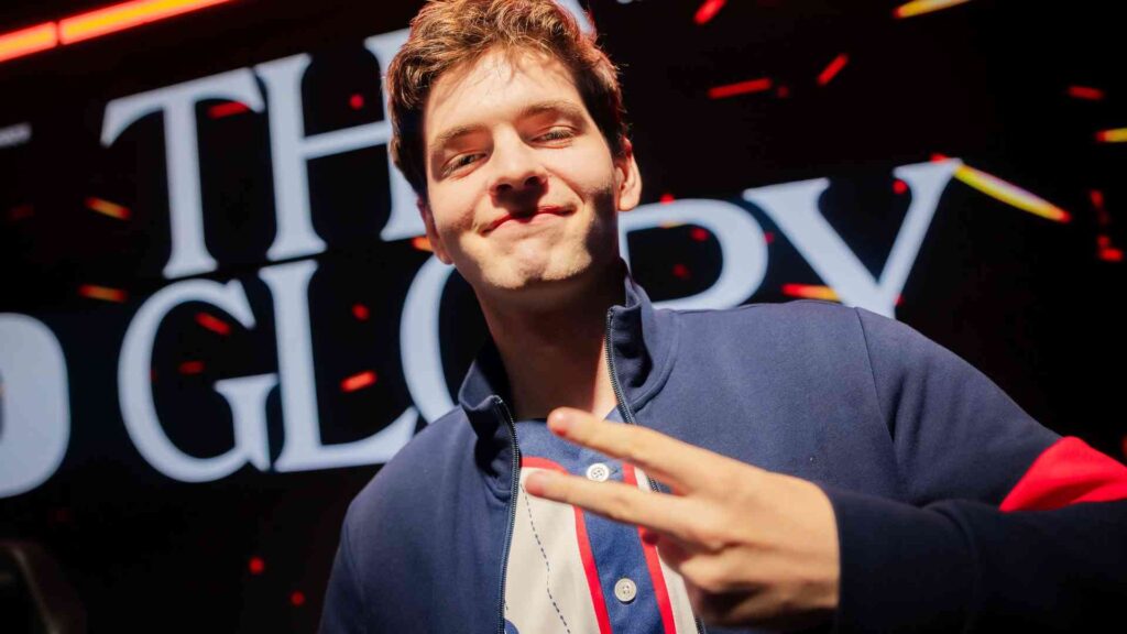 Mikyx parts ways with G2 Esports after two years