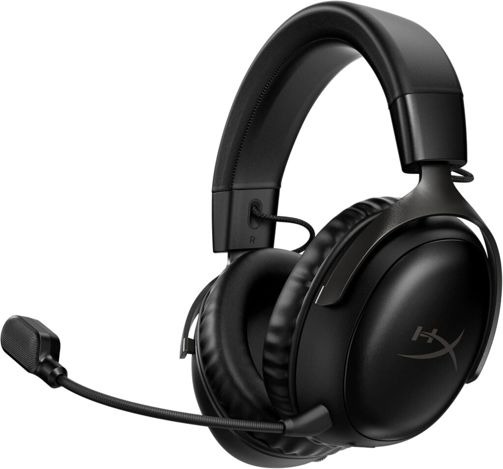 HyperX Cloud III Wireless, a gaming headset on sale during Black Friday 2024.