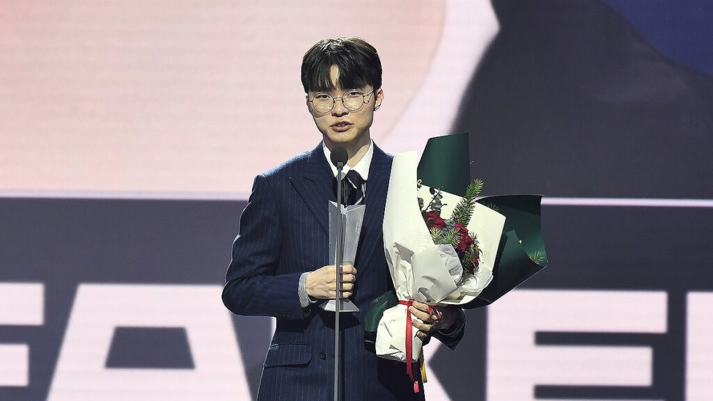 Faker named "Player of the Year" in the LCK Awards 2024.