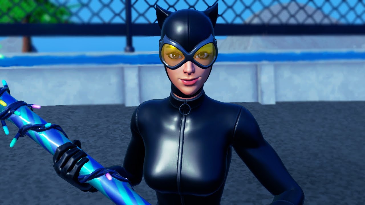 The cat returns! How to get the Catwoman skin in Fortnite