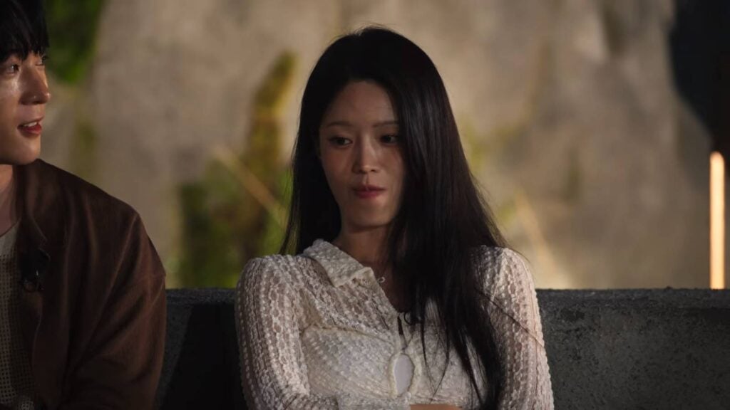 The female contestant of Single’s Inferno Season 4, Kim A-Rin, is upset by her romance partner Kook Dong-Ho in Episode 4